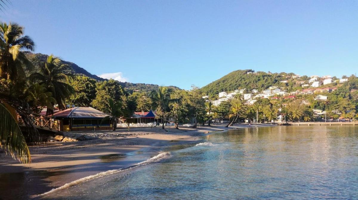 Chambre Chez L Habitant Sur La Plage Les Pieds Dans L Eau, Wifi Quartiers Anse a l'Ane Bagian luar foto